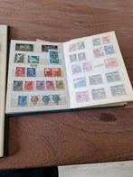 Postzegelverzameling 2 boeken, Postzegels en Munten, Postzegels | Volle albums en Verzamelingen, Ophalen