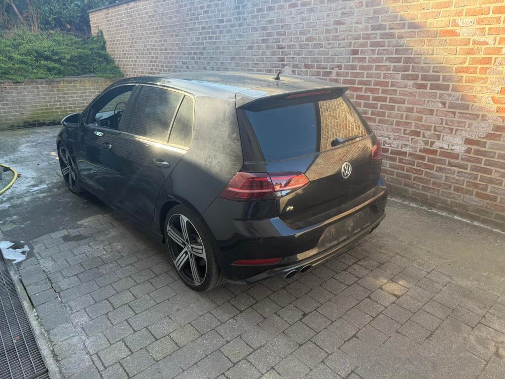Volkswagen golf 7R pano dsg carplay 7 r 300pk, Auto's, Automaat, Euro 6, Zwart, Golf