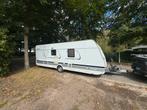 Dethleffs caravan 560 fmk met stabelbedden achter, Caravans en Kamperen, Caravans, Particulier, Airco, Frans bed