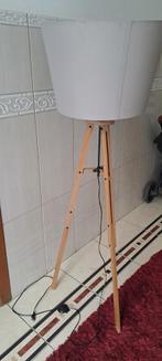 Trepied lampadaire, Huis en Inrichting, Lampen | Vloerlampen, Ophalen