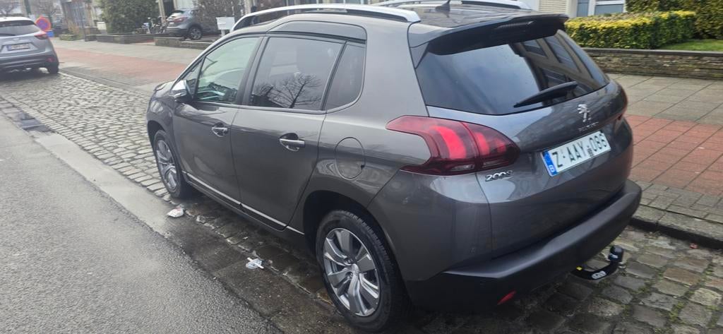 2019 peugeot 2008 automaat benzine 1.2 turbo km59.000, Auto's, Automaat, Euro 6, Bedrijf, 81 kW