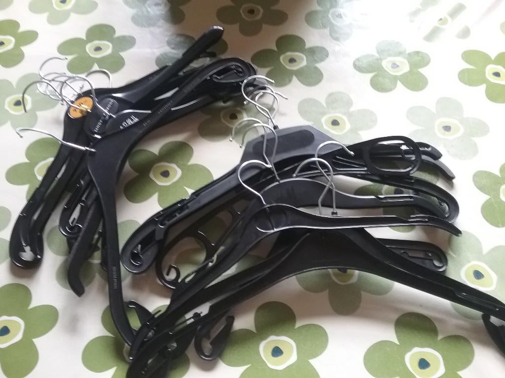 Grands porte-manteaux, Enlèvement, Comme neuf, Plastique, Adultes