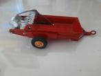 Dinky Toys Massey Harris Manure spreader, Ophalen of Verzenden, Gebruikt, Tractor of Landbouw