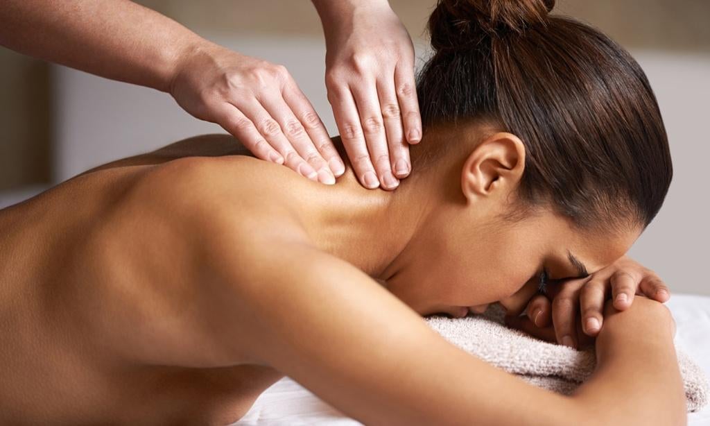 Dames, geniet van een heerlijke massage!