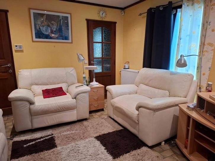 Salon en cuir blanc Château d’Ax - 2 fauteuils + 1 divan, Maison & Meubles, Canapés | Coins salons complets, Utilisé, Cuir, Enlèvement
