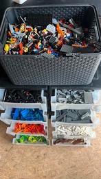 ~18 kg willekeurig assortiment Lego op kleur gesorteerd., Accessoires inclus, Lego, Comme neuf, Enlèvement