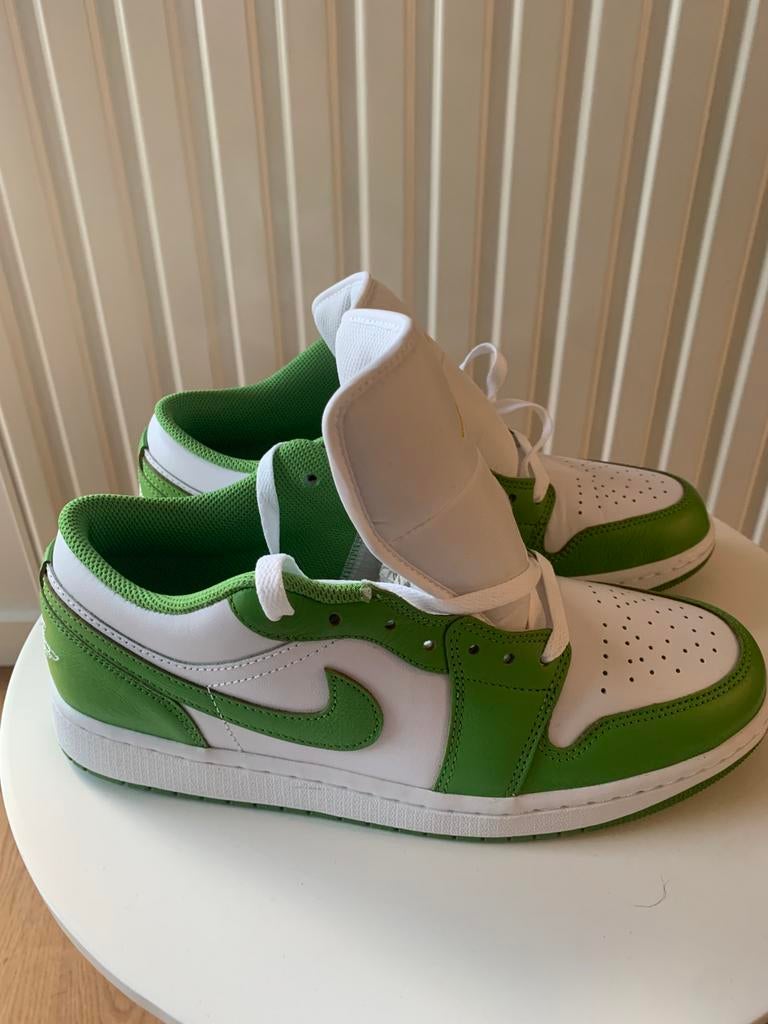 Nike Air Jordan 1 Low sportschoenen, Kleding | Heren, Schoenen, Nieuw, Ophalen of Verzenden, Wit, Sportschoenen