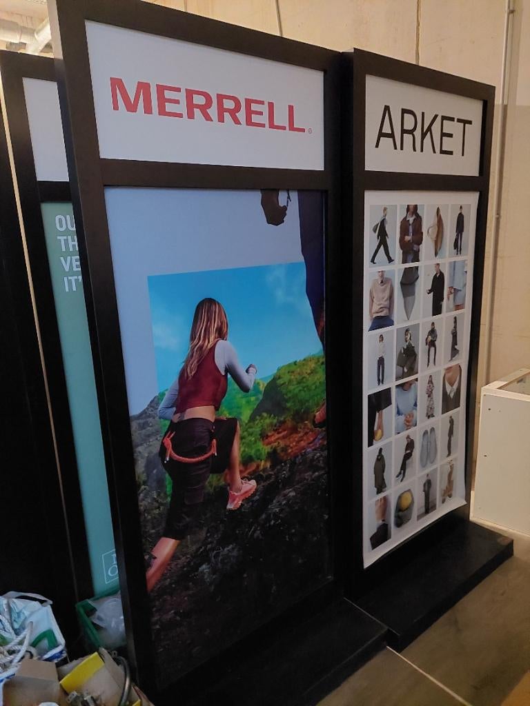 Panneaux de separation en bois, Portes ou Chambranles