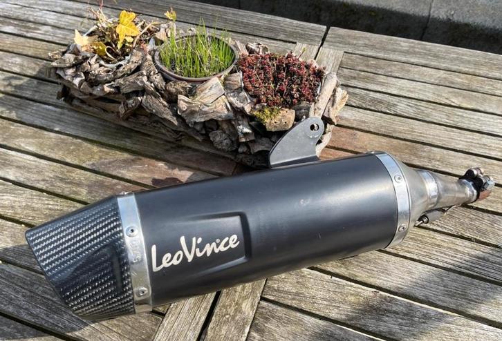 Échappement Leovince Black Edition Vespa GTS/GTV, Motos, Accessoires | Autre, Comme neuf, Enlèvement ou Envoi