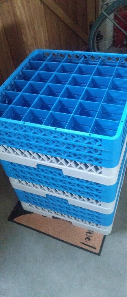 Glazenkorf glaskrat glazenwasser, Ophalen, Gebruikt, Reinigen