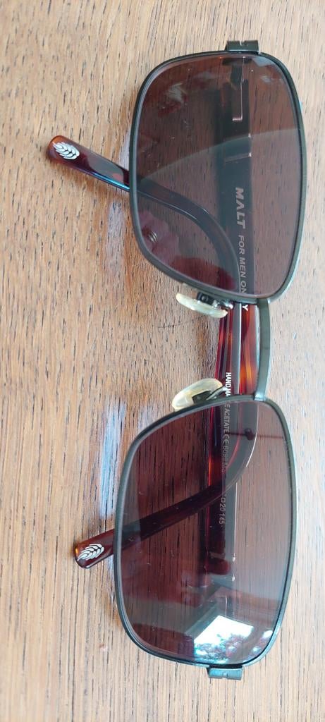 Lunettes de soleil MALT, Enlèvement ou Envoi, Lunettes