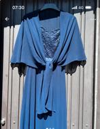 Robe de soiree + etole, Vêtements | Femmes, Enlèvement, Comme neuf