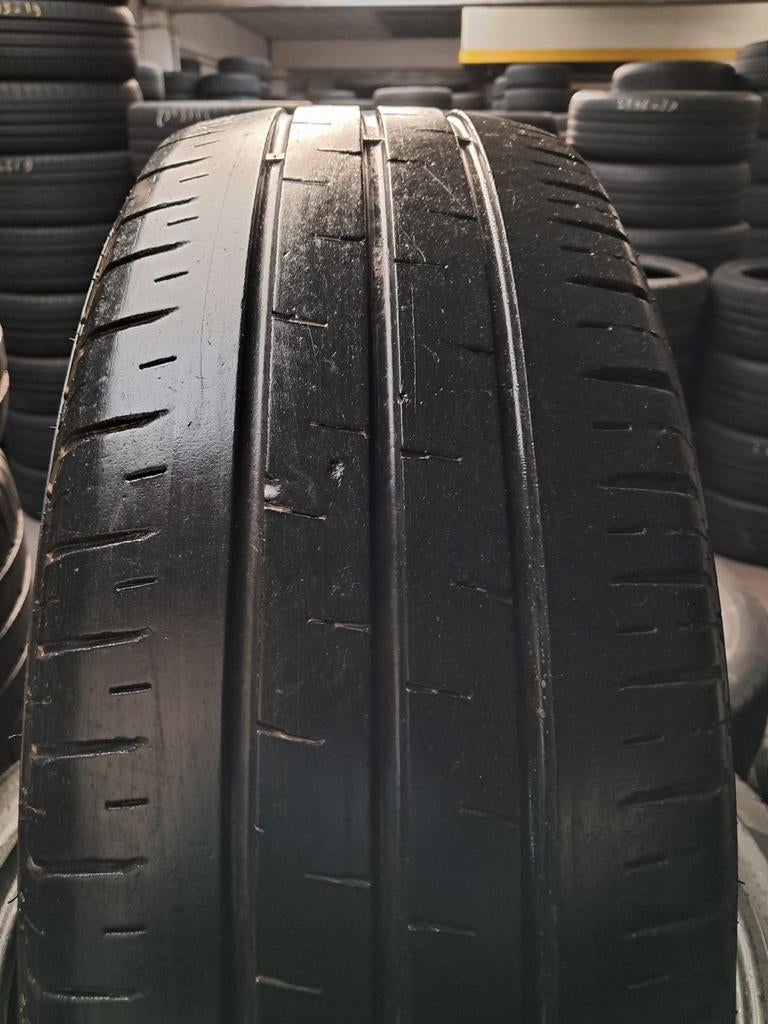20565r16C 205 65 r16C 205/65/16C Continental Hankook Dunlop, Autos : Pièces & Accessoires, Enlèvement ou Envoi
