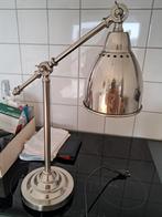 Bureaulamp, Ophalen