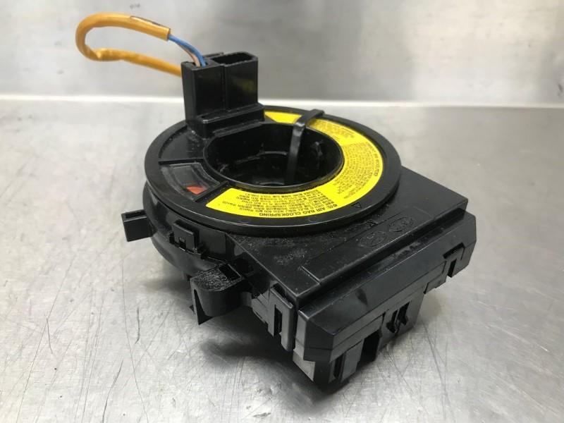 CONTACTEUR TOURNANT Kia Pro cee'd (EDB3) (01-2008/10-2012), Utilisé, Kia