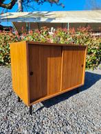 Vintage kastje platenspeler, Enlèvement