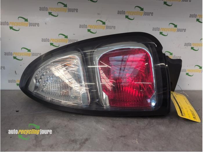 Feu arrière droit d'un Citroen C3 Picasso, Autos : Pièces & Accessoires, Éclairage, Citroën, Utilisé, 3 mois de garantie