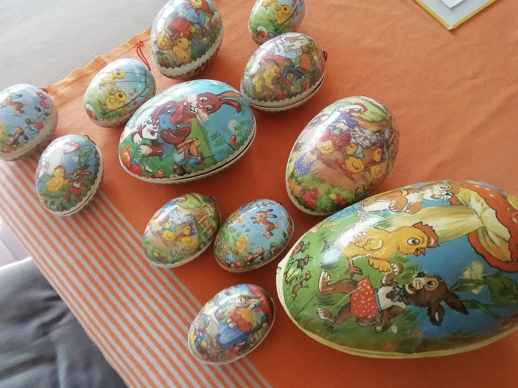 Vintage kartonnen paaseieren set, Verzamelen, Retro, Overige typen, Ophalen of Verzenden