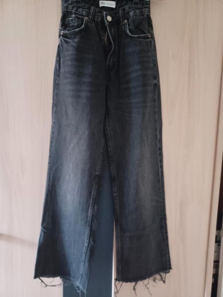 Verschillende jeansbroeken (maat 32), Kleding | Dames, Spijkerbroeken en Jeans, Zo goed als nieuw, Overige kleuren, Ophalen of Verzenden