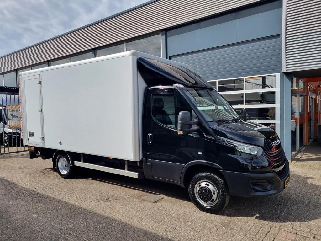 Iveco Daily 40C18 3.0D Koffer GVW 3500kg LBW 750KG Euro 6, Auto's, Bestelwagens en Lichte vracht, Bedrijf, Te koop, ABS, Achteruitrijcamera