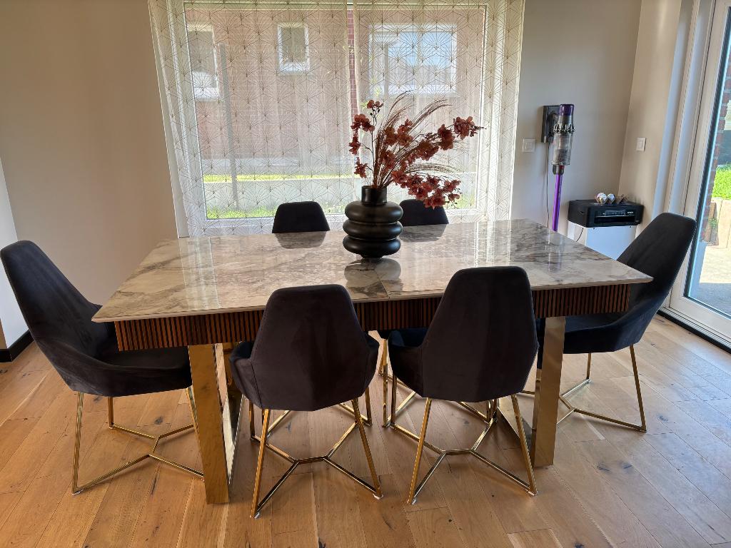 6 magnifiques chaises en velours quasi neuf, Maison & Meubles, Chaises, Gris, Comme neuf, Enlèvement, Cinq, Six Chaises ou plus