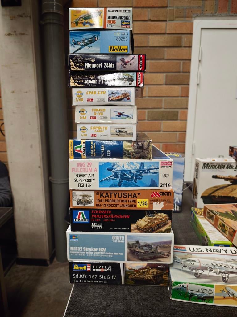 Uitverkoop modelbouw airfix, Revell, italeri, trumpeter, Hobby en Vrije tijd, Italeri, Ophalen of Verzenden, Zo goed als nieuw