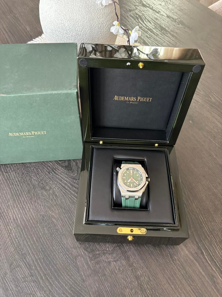 Magnifique Audemars Piguet Royal Oak Offshore, Envoi, Comme neuf
