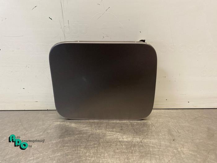 Clapet réservoir d'un Nissan Terrano (Terrano II 93-) (LP1), Autos : Pièces & Accessoires, Carrosserie & Tôlerie, Nissan, Utilisé