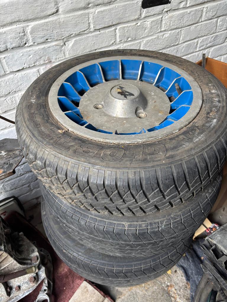 4 Jantes r5 alpine turbo, Autos : Pièces & Accessoires, Pneus & Jantes, Enlèvement, Jante(s)