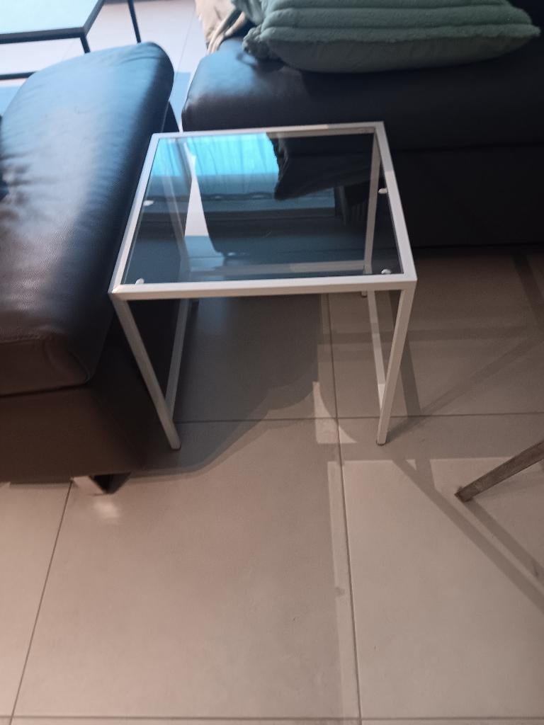 Bijzet tafel, Ophalen, Glas