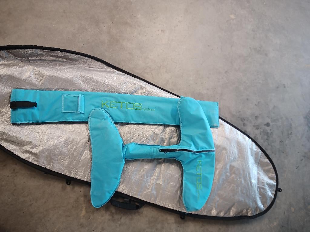 Foil kite spotz tuna, Sports nautiques & Bateaux, Kitesurf, Déjouer, Enlèvement, Utilisé, Planche de kite