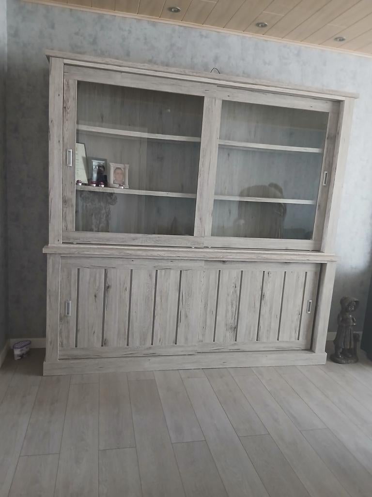 Meuble buffet, Enlèvement