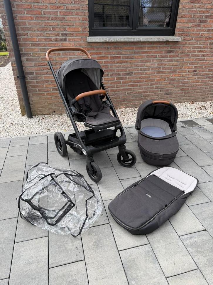 Mutsy Icon (Leisure) kinderwagen – donkergrijs | Compleet |, Kinderen en Baby's, Kinderwagens en Combinaties, Zo goed als nieuw
