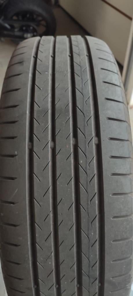 4 Pneus continental été 215/60HR18, Pneus été, Pneu(s), Enlèvement, Utilisé