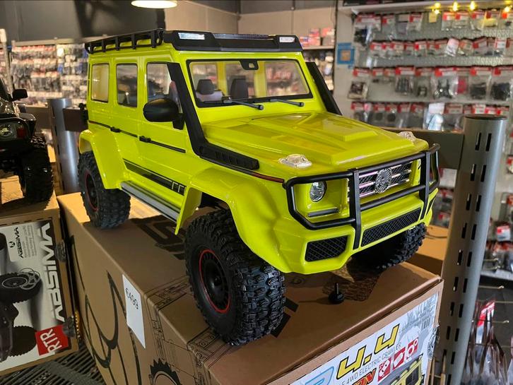 Abshima 1/10 Crawler Mercedes G500 en Nissan Patrol, Hobby & Loisirs créatifs, Modélisme | Radiocommandé & Téléguidé | Voitures
