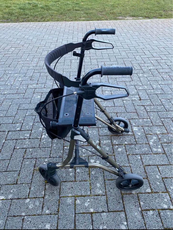 Rollator DIETZ Ultralichte loophulp Taima M-GT, Divers, Déambulateurs, Comme neuf, Enlèvement