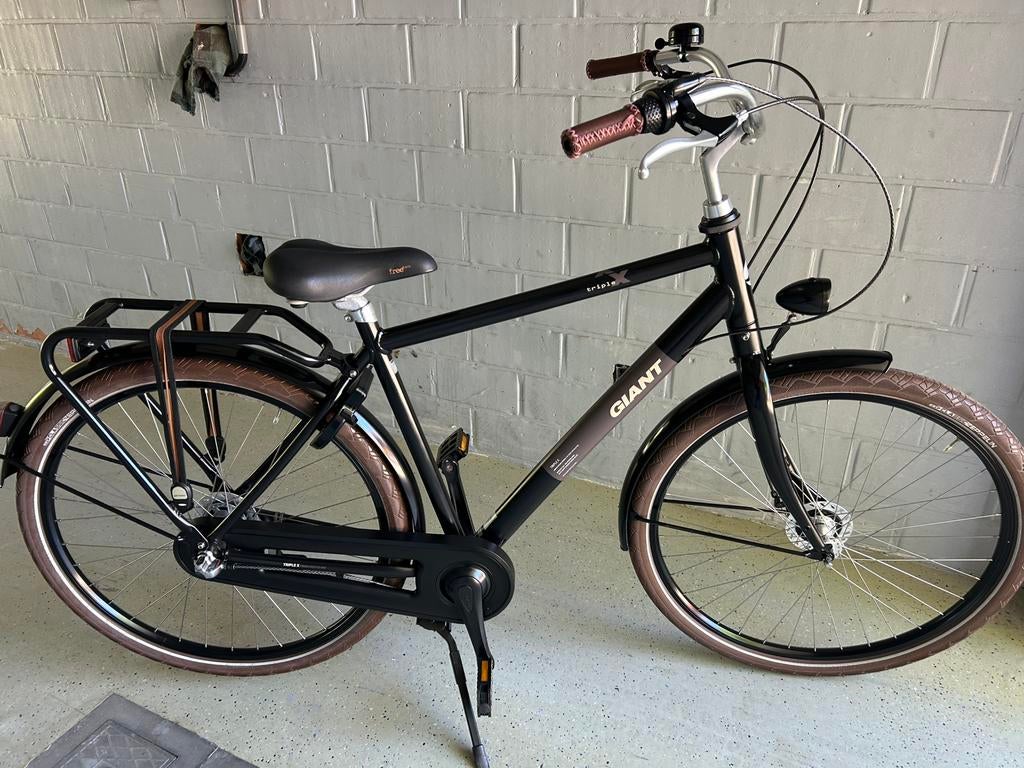 Herenfiets giant tripel x 28 inch, Vélos & Vélomoteurs, Vélos | Hommes | Vélos pour homme, Enlèvement, Comme neuf, Giant, Vitesses