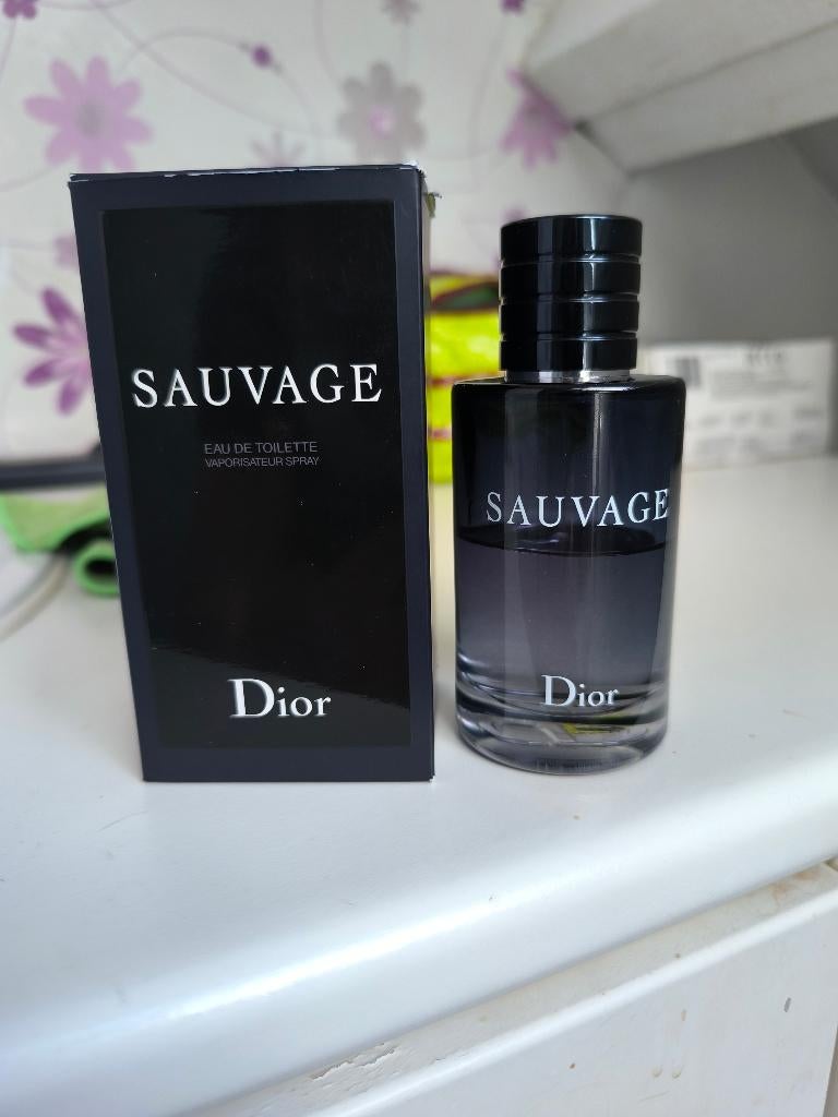 Dior sauvage edt 100ml, Handtassen en Accessoires, Uiterlijk | Parfum, Ophalen