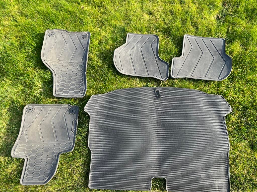 Rubbere matten set (VW Scirocco), Ophalen, Nieuw