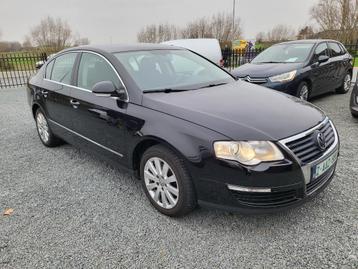 VOLKSWAGEN PASSAT 1.6L DIESEL.  EURO-5. 3900 EURO beschikbaar voor biedingen