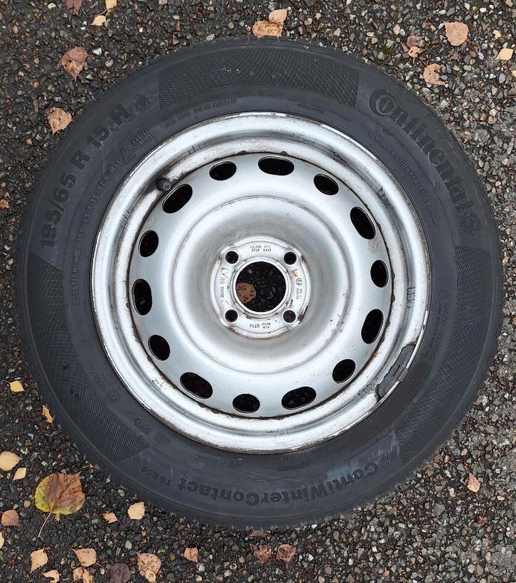 15 inch velgen vr Berlingo / Partner met winterbanden, Auto-onderdelen, Banden en Velgen, Velg(en), Winterbanden, 15 inch, Personenwagen