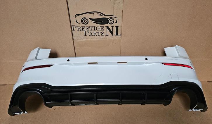 VW GOLF VIII 8 GTI CLUBSPORT ACHTERBUMPER 5H6807421D Bumper, Auto-onderdelen, Carrosserie, Bumper, Achter, Gebruikt, Herkomst onderdeel bekend