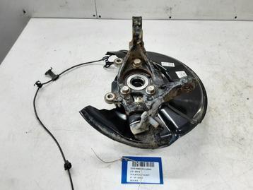 WIELNAAF RECHTS VOOR Yaris IV (P21 / PA1 / PH1) (96774) beschikbaar voor biedingen