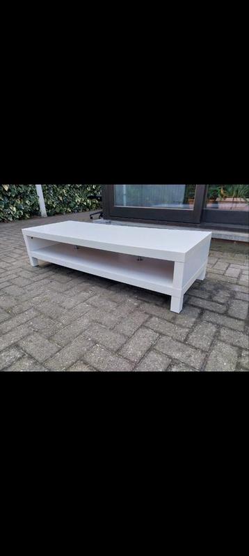 Mooie televisiekast salontafel beschikbaar voor biedingen