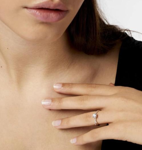 Dana geelgouden ring met zirkoniumoxide, Handtassen en Accessoires, Ringen, Gebruikt, Dame, Kleiner dan 17, Goud, Goud, Ophalen