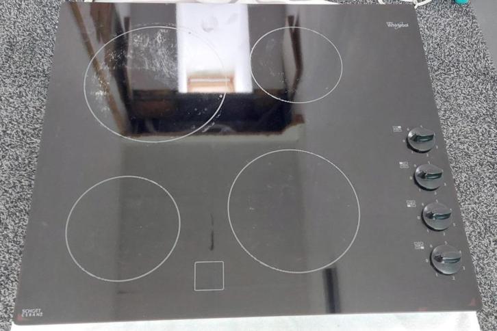Taque vitrocéramique Whirpool AKM700 NE 58cm de large, Elektronische apparatuur, Kookplaten, Gebruikt, Inbouw, Halogeen, 4 kookzones
