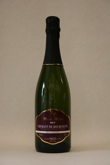 LOT (300 flessen) - Champagne Crémant de Bourgogne 75cl. beschikbaar voor biedingen