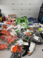 Grand lot de housses de motocross. Tout est nouveau, Enlèvement