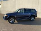 Mitsubishi Pajero Sport 3.0 V6 4WD AUTOMAAT CRUISECONTROL, Auto's, Automaat, Gebruikt, Zwart, Blauw
