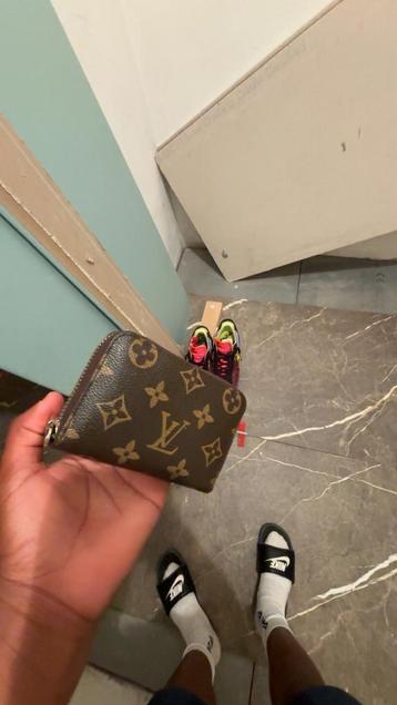 Louis Vuitton Portemonnee beschikbaar voor biedingen